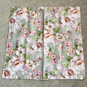 NEW Anne de Solene Voyageuse Rose Sateen 300 TC Organic Cotton Euro Sham